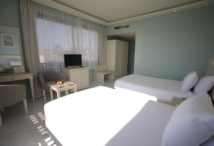 اتاق استاندارد با چشم‌انداز دریا, V Hotel Sharm El Shiekh