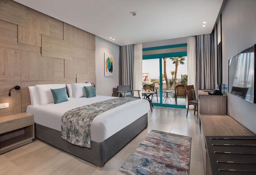 اتاق پرمیوم با چشم‌انداز دریا, V Hotel Sharm El Shiekh