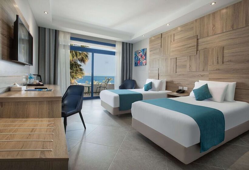 اتاق پرمیوم با چشم‌انداز دریا, V Hotel Sharm El Shiekh