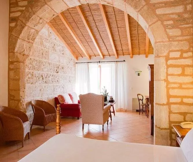 Juniorsviitti Terassi, Casal Santa Eulàlia