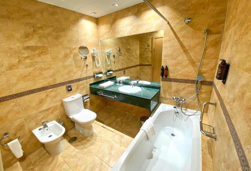 Номер Стандарт Индивидуальный, Senator Cádiz