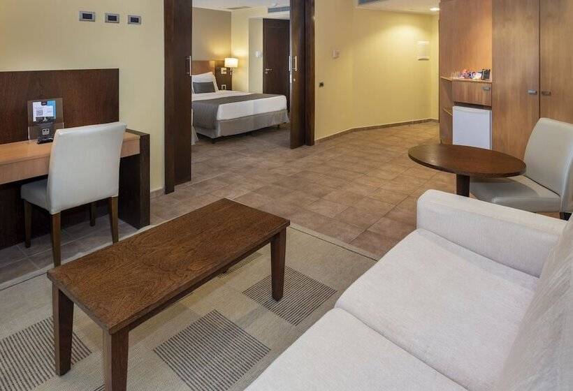 سوییت جونیور با چشم‌انداز دریا, Serhs Natal Grand Hotel & Resort