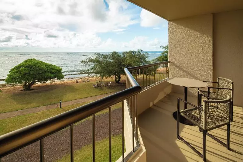 キングサイズベッドのスタンダードルーム, Sheraton Kauai Coconut Beach Resort