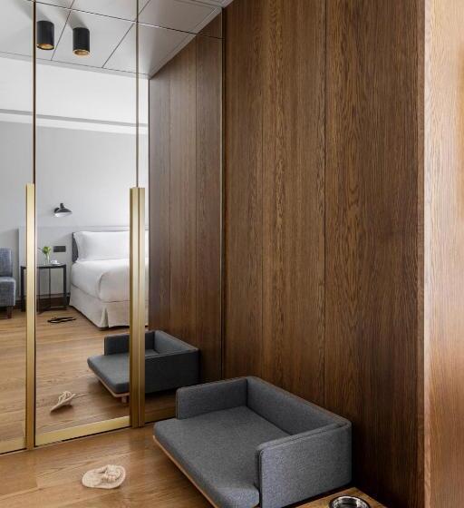 اتاق لوکس, Tótem Madrid, A Small Luxury Hotel Of The World