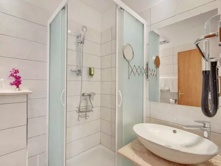 ガーデンビュースーペリアールーム, Villa Adriatica   Adults Only