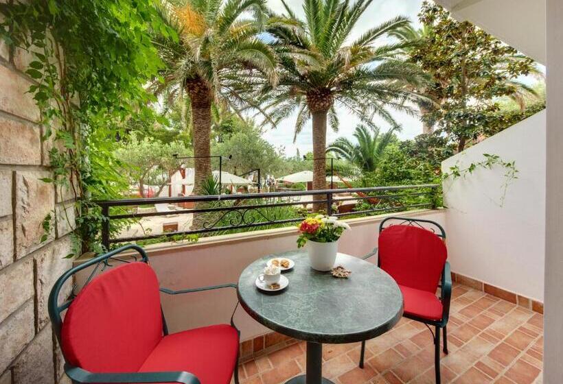 غرفة سوبيريور مطلّة علي الحديقة, Villa Adriatica   Adults Only