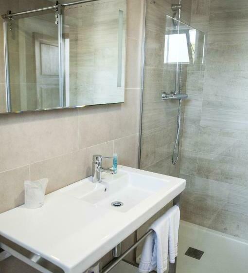 带2个卧室带海景的公寓, Naranjos Resort Menorca