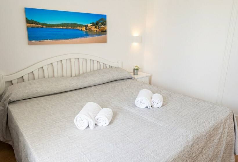 Апартаменты 2 спальни Вид на Бассейн, Naranjos Resort Menorca