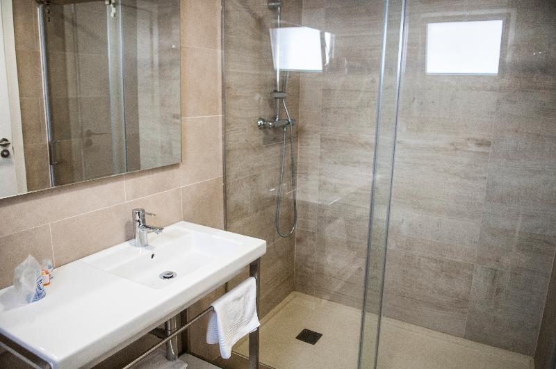 带泳池景观及2个卧室的公寓, Naranjos Resort Menorca