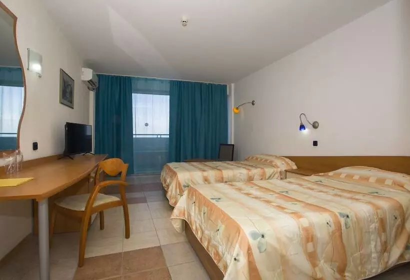 オーシャンビュースタンダードルーム, Royal Bay Hotel – All Inclusive