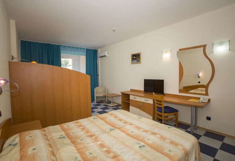 Студия Стандарт Вид на Море, Royal Bay Hotel – All Inclusive