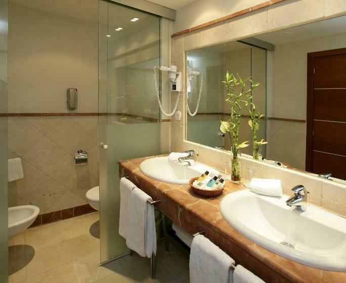 Номер Deluxe с Террасой, Senator Banús