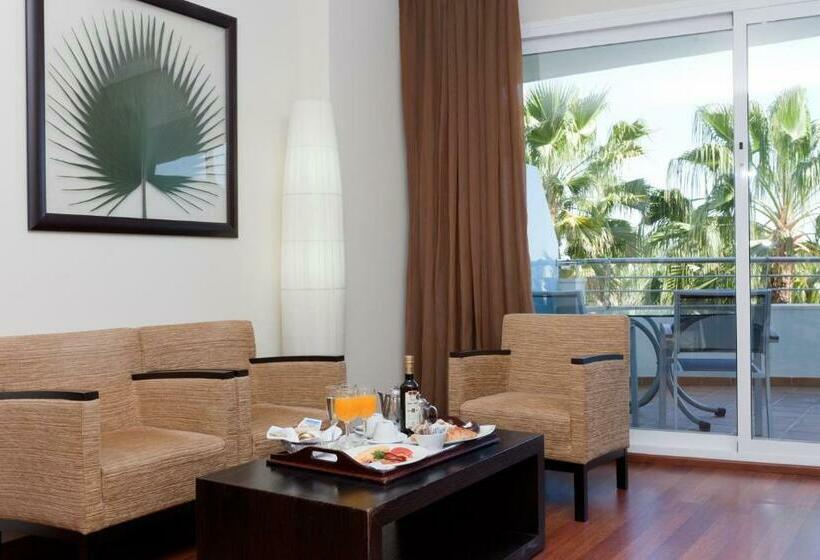 Номер Deluxe с Террасой, Senator Banús