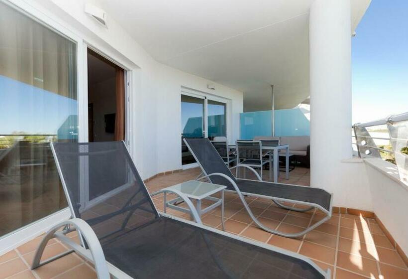 Люкс с Террасой, Senator Banús