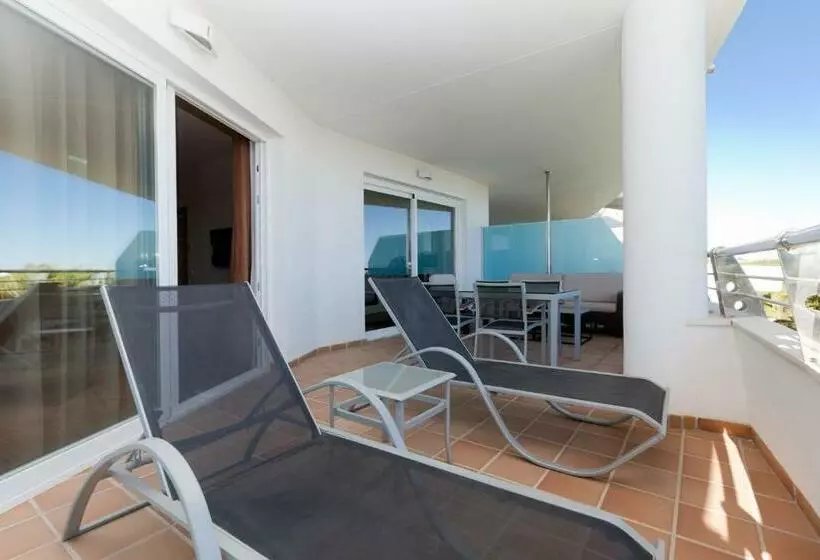 Suite with Terrace, Senator Banús