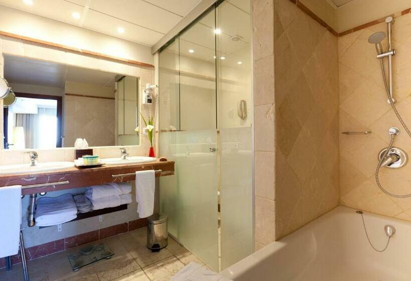 Пентхаус, Senator Banús