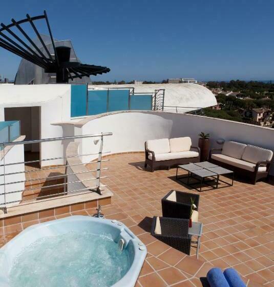 Люкс с Бассейном, Senator Banús