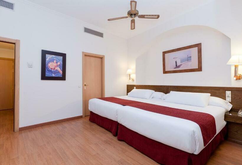 Полулюкс, Senator Cádiz