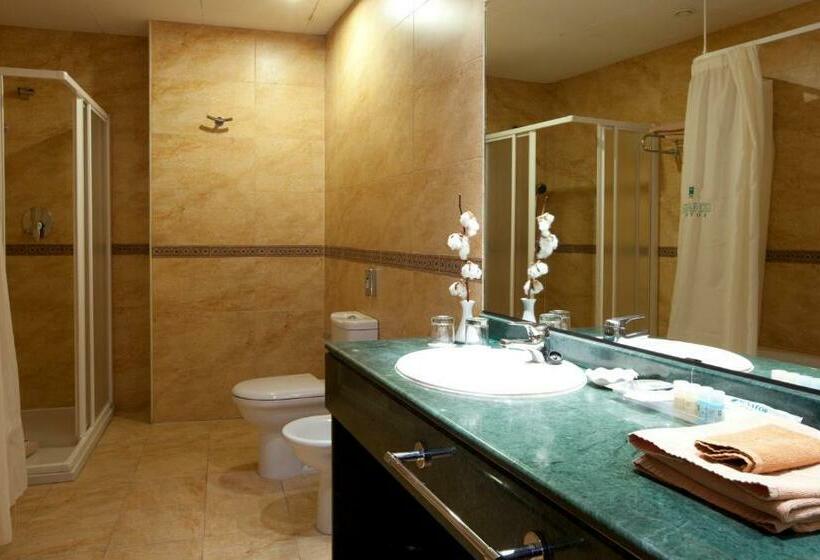 Полулюкс, Senator Cádiz