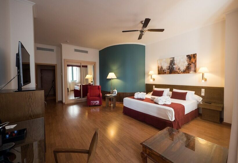 Полулюкс, Senator Cádiz