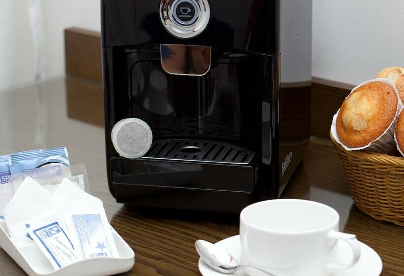 Полулюкс, Senator Cádiz