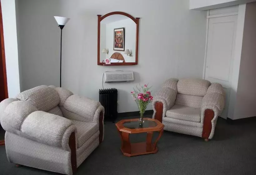 سوییت, Casona Plaza Hotel Puno