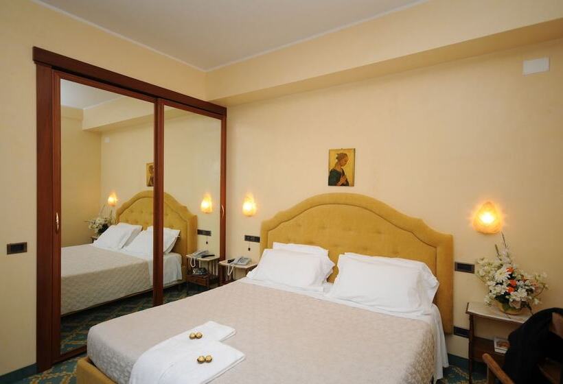 غرفة كومفورت, Grand Hotel Excelsior