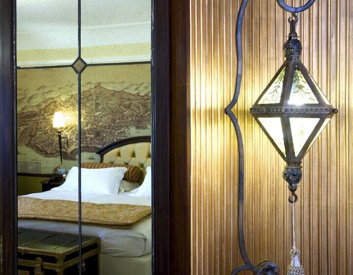 اتاق اجرایی, Grand Hotel Savoia