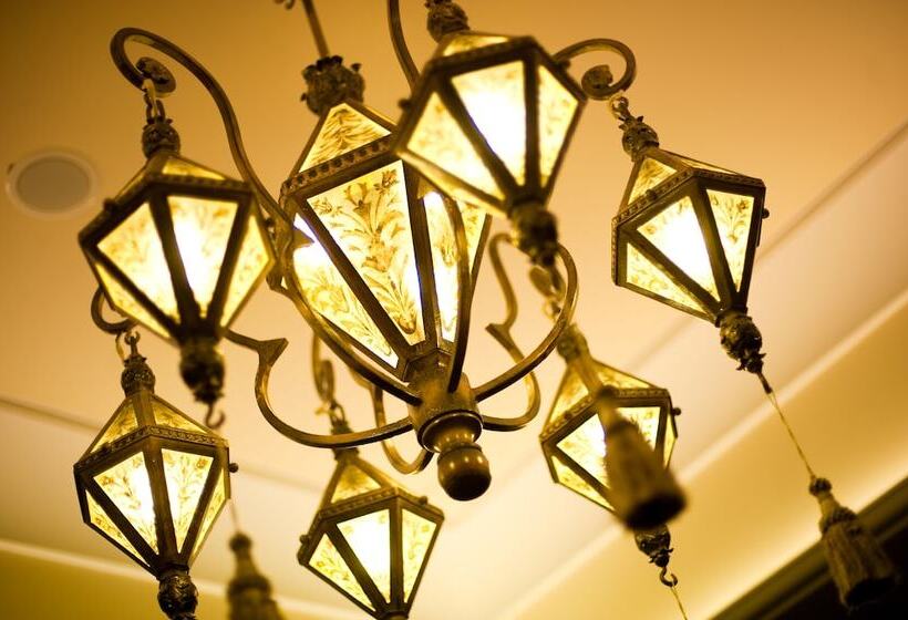 سوئیت پرزیدنت, Grand Hotel Savoia Genova, Curio Collection by Hilton