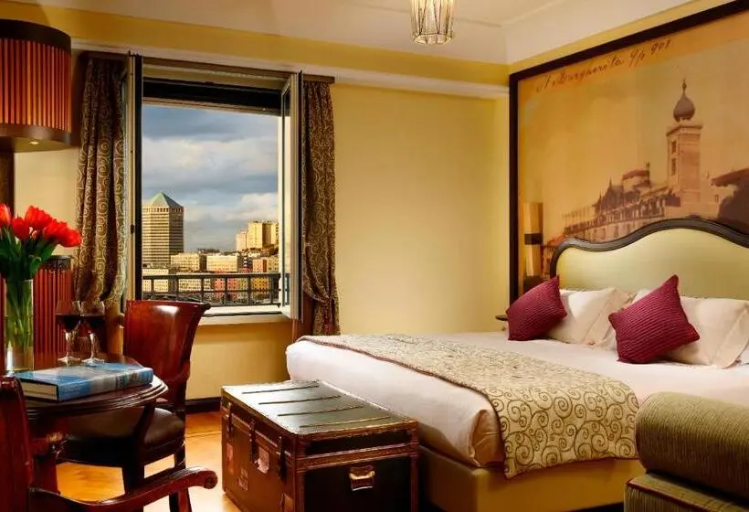 اتاق اجرایی, Grand Hotel Savoia Genova, Curio Collection by Hilton
