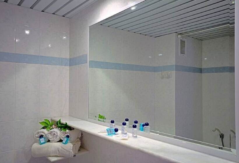 اتاق استاندارد با چشمانداز دریا, Astir Palace