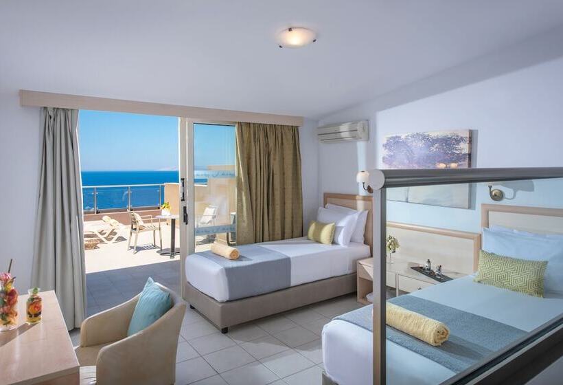 Family Suite, Blue Bay Resort