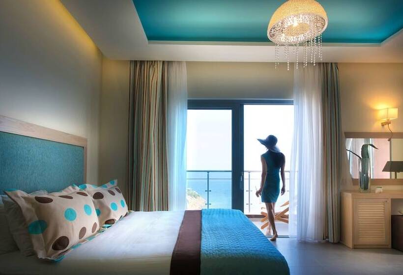 Номер Deluxe Вид на Море, Blue Bay Resort