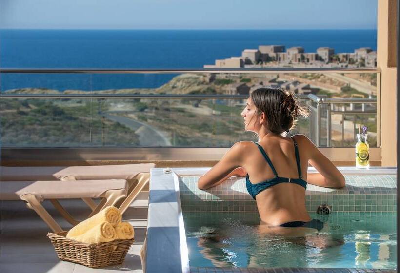 Люкс Семейный 2 Спальни, Blue Bay Resort