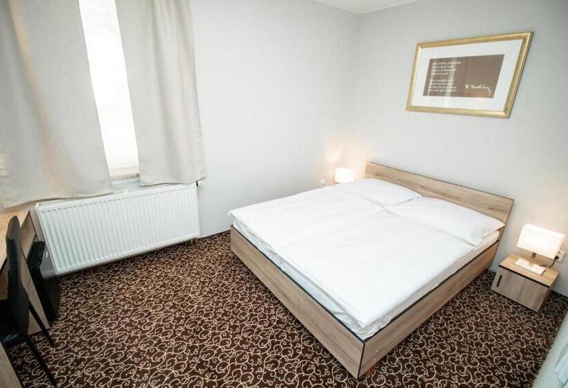 اتاق استاندارد, Brixen