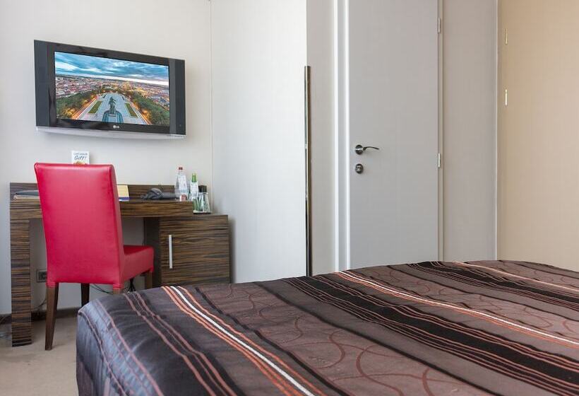 اتاق استاندارد, Ea Hotel Crystal Palace