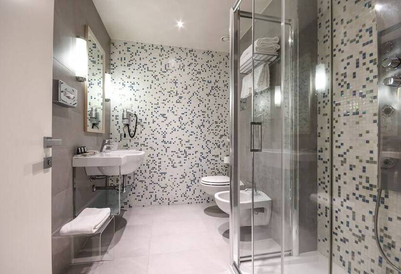 Полулюкс Вид на Озеро, Eden