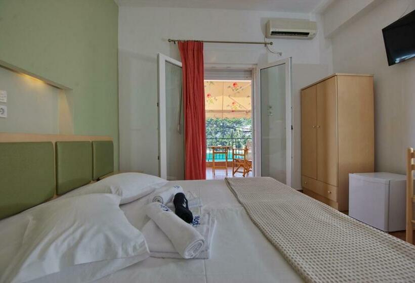 اتاق استاندارد با چشمانداز دریا, Kavos