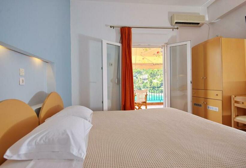 اتاق استاندارد با چشمانداز دریا, Kavos