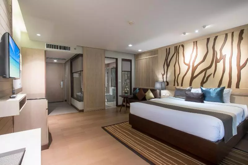 اتاق لوکس, Khaolak Merlin Resort