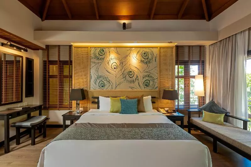 اتاق لوکس, Khaolak Merlin Resort