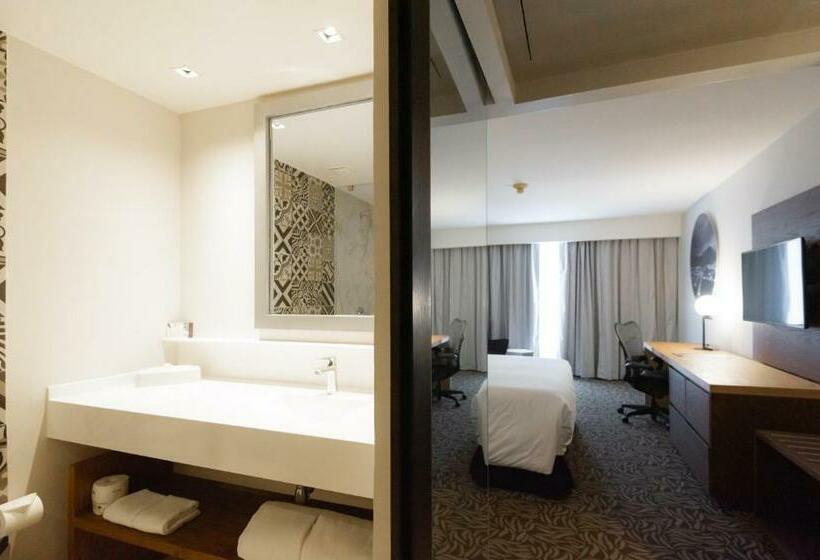 غرفة سوبيريور, Krystal Urban Monterrey San Jeronimo