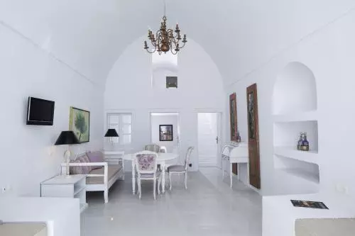 سوئیت با چشمانداز, La Maltese Estate