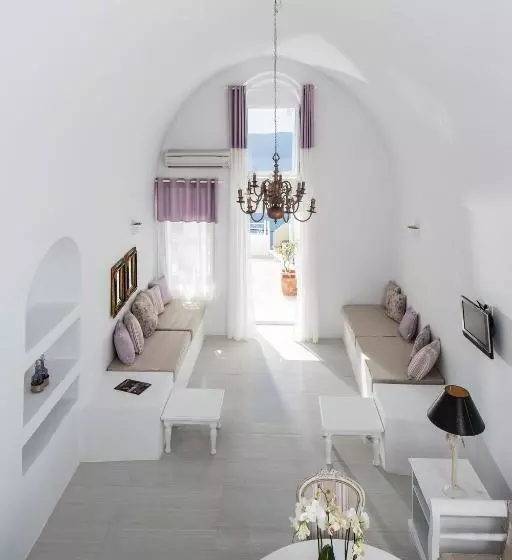 سوئیت با چشمانداز, La Maltese Estate