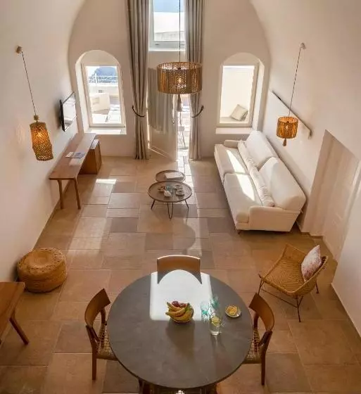 سوئیت پریمیوم, La Maltese Estate