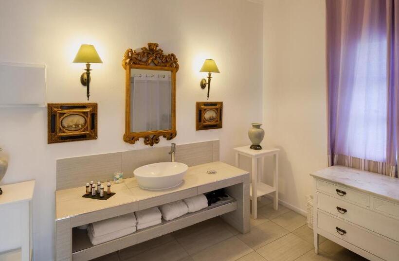 高级内部房间, La Maltese Estate