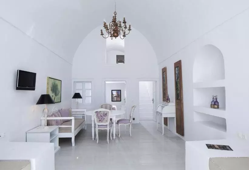 سوئیت با چشمانداز, La Maltese Estate