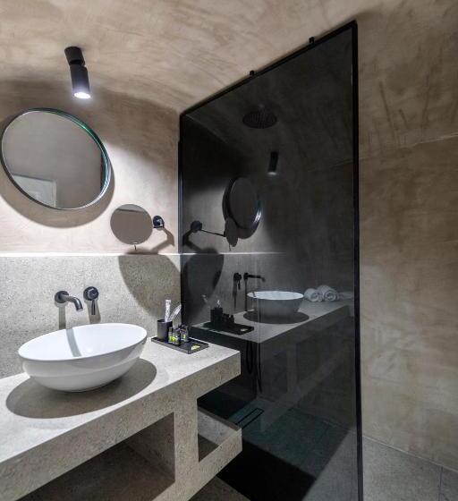 高级套房, La Maltese Estate