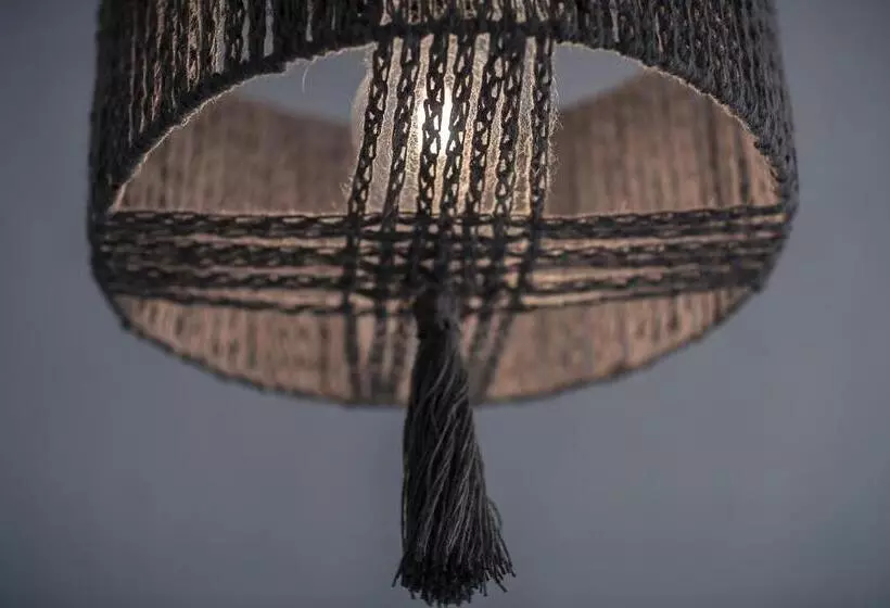 سوئیت پریمیوم, La Maltese Estate