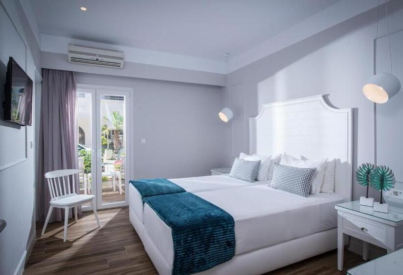 غرفة قياسية, Mari Kristin Beach